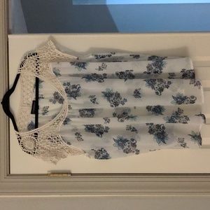 Lane Bryant 20 cream/white/blue sheer blouse